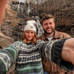 Meet your Posher, Bailey